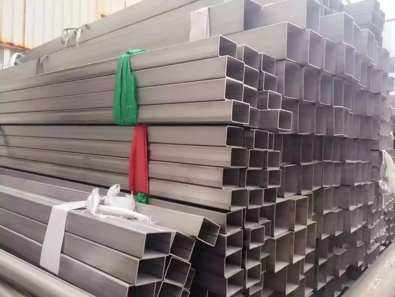 TP304不銹鋼管化成分是多少？